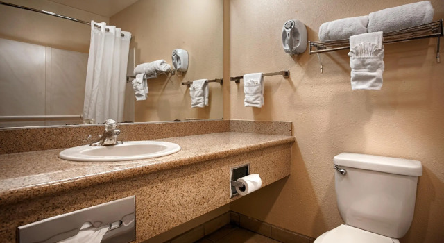 Номер Standard Fairfield by Marriott Inn & Suites Atascadero Paso Robles