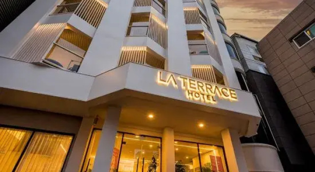 Pohang Hotel La Terrace, Забронировать Отель Отели провинции Кёнсан-Пукто с парковкой, Парковка