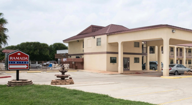 Кровать в общем номере Motel 6-San Marcos, TX - North