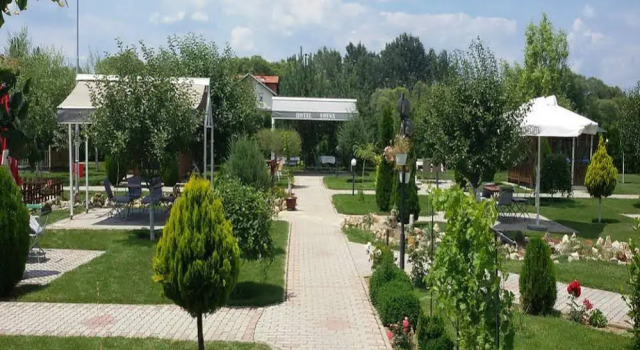 Hotel Arena, Prenota Hotel Pristina 