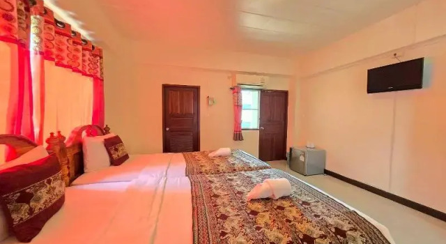 Двухместный номер Standard с балконом Baan Sabai Guesthouse