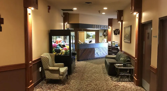 Key West Inn, Брондау Қонақ үй Devon Central Alberta