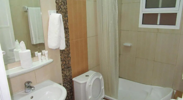 Люкс Al Ferdous Hotel Apartments