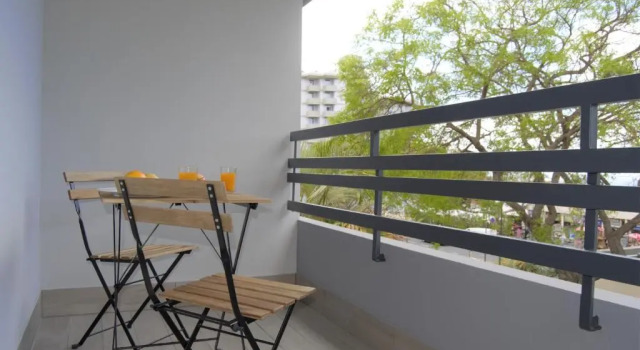 Апартаменты Apartamentos Turísticos Vitoria by Petit Hotels