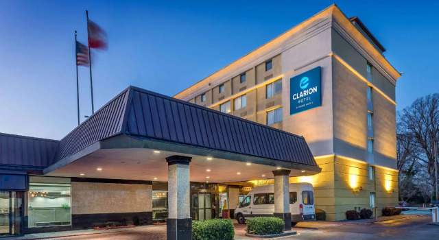 Кровать в общем номере Holiday Inn Express Atlanta Airport - North by IHG