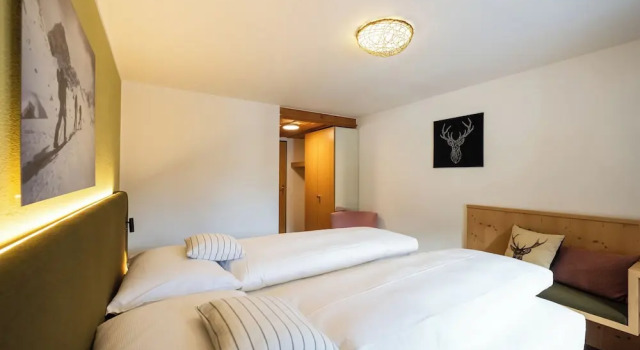 Двухместный номер Comfort с балконом Sport-Lodge Klosters