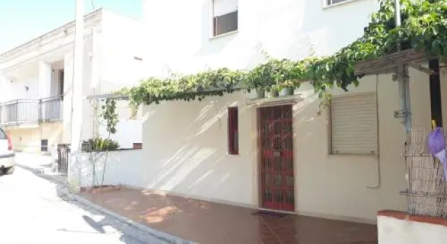 Casa Azzurra, Book Apartment Hotels in Sicily with Parking, Parking