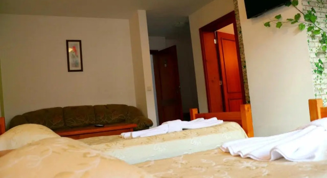 Апартаменты Family Hotel LILI