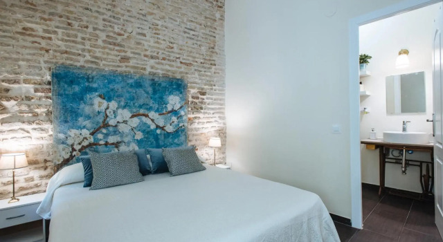 Cozy Apartment in House-Palace with Private Patio