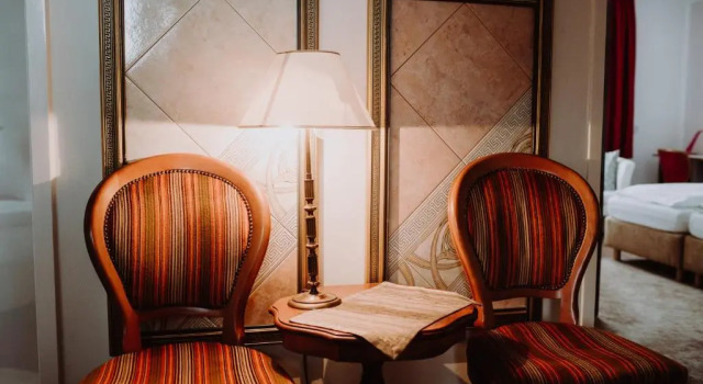 Hotel Moorbadstuben, Забронировать Отель Бад-Бухау Баден-Вюртемберг, рядом с Евангелистская церковь Святых Корнелиуса и Киприана