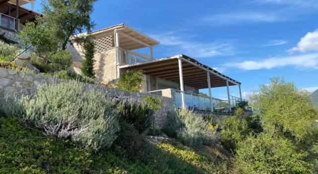 Вилла Superior VILLAS MIRO - Luxury Villas with Direct Sea Access for 14 people