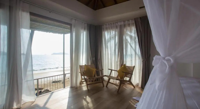 Люкс с видом на море The Nest Private Beach Resort