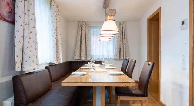 Luxurious Chalet in Zell am See Near Ski Area