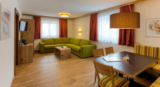 Haus Bickel, Book Hotel Hotels in Vorarlberg with Parking, Parking