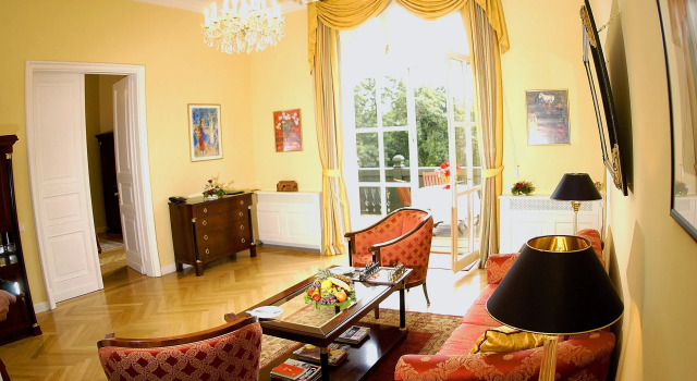 Castle Hotel Grof Degenfeld, Rezerwuj Hotel Tarcal 