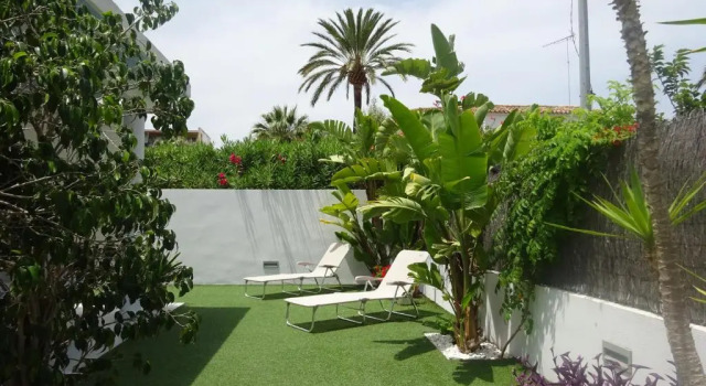 Коттедж Villa Juan Miguel en Dénia a 50m de la playa Terraza, barbacoa y parking By Family Homes Rentals