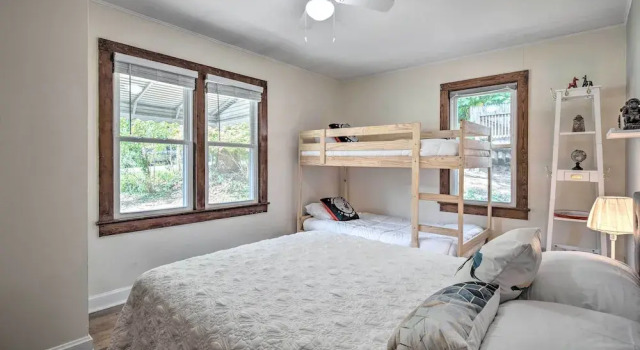 Cozy Arden Cottage, 2 Mi to Lake Julian Park!, Book Feriehus Arden Appalachian Mountains