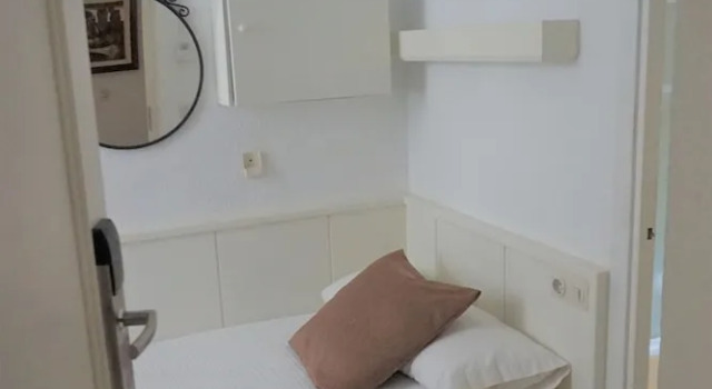 Одноместный номер Economy с балконом Hotel Hermes