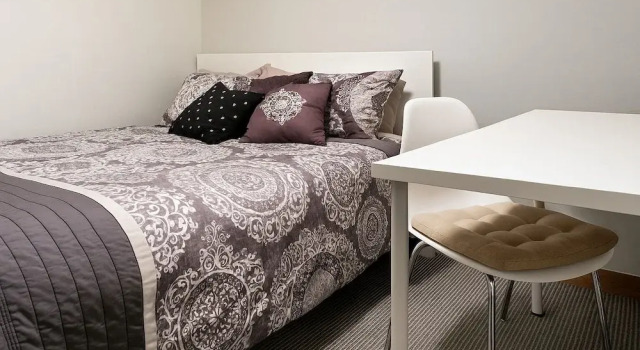 Modern North Seattle Getaway, Забронировать Отель Сиэтл штат Вашингтон, рядом с Юридическая библиотека имени Мариан Гулд Галлахер