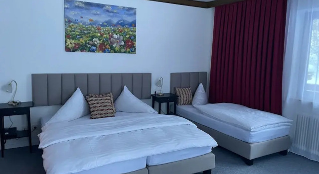 Трёхместный номер Standard Hotel HAAS