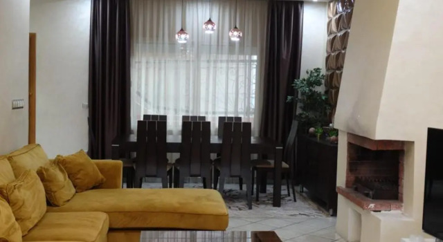Marbella, Rezervasyon Daire Doukkala-Abda otoparklı oteller, Otopark