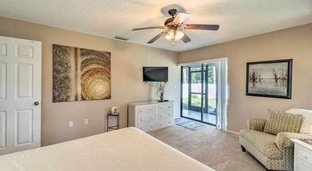 4 Mi to Beaches: Home w/ Lanai & Yard in Venice!, Prenota Casa vacanze Venezia Sarasota Area