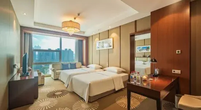 Люкс Empark Grand Hotel