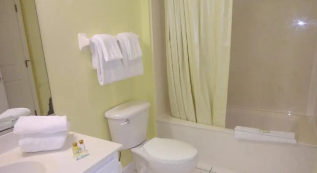 Номер Standard c 1 комнатой Luxury Beach Villa Ocean Walk Resort Daytona Beach