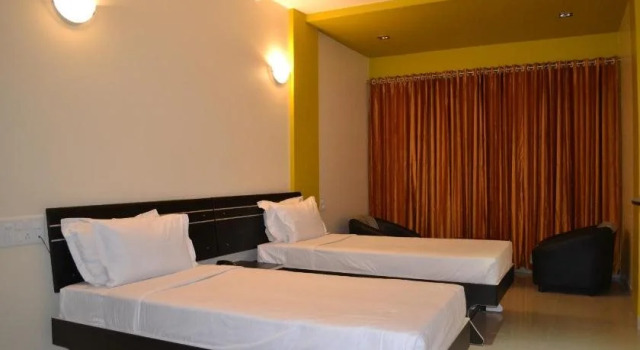 Hotel Embassy International,Latur, Забронировать Отель Латур штат Махараштра