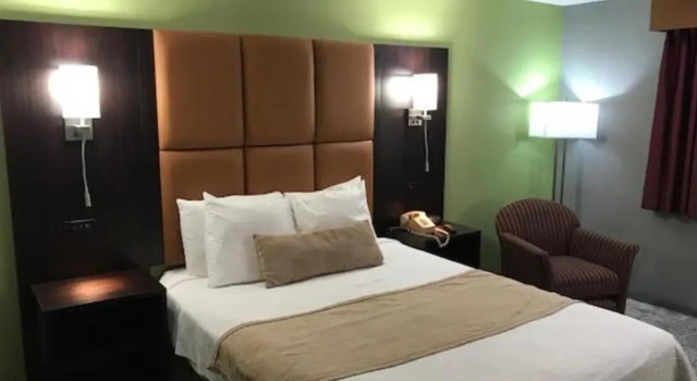 Номер Standard Inn at Portland