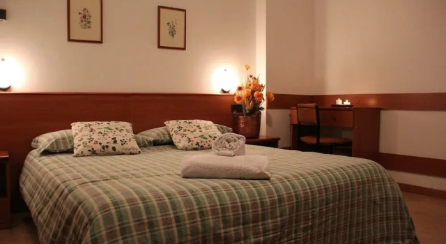 Полулюкс Albergo Bucaneve