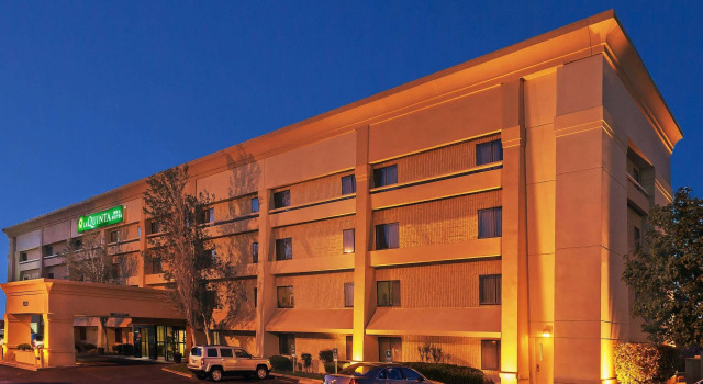 La Quinta Inn & Suites El Paso Bartlett, Book Hotel El Paso Texas