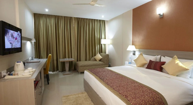 Двухместный номер Standard с балконом Days Hotel By Wyndham Neemrana