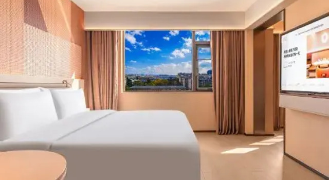 Люкс TuKe Light Stay Hotel (Kunming Changhong West Road Huayang Home Furnishing Plaza Branch)