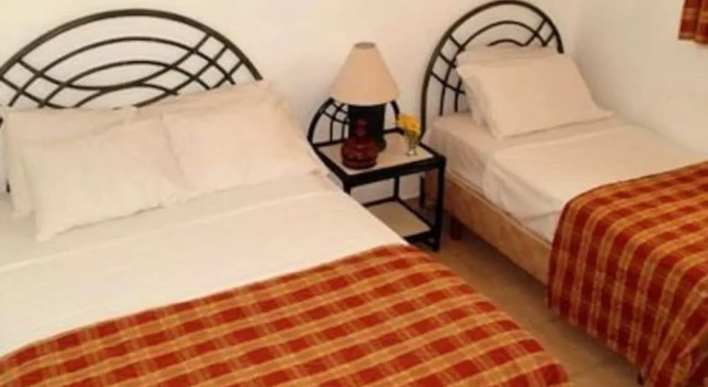 Las Canas Beach Retreat
