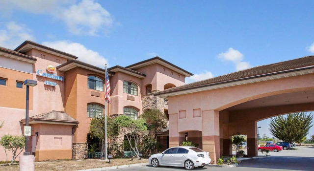 Четырёхместный номер Standard Comfort Inn Marina on the Monterey Bay