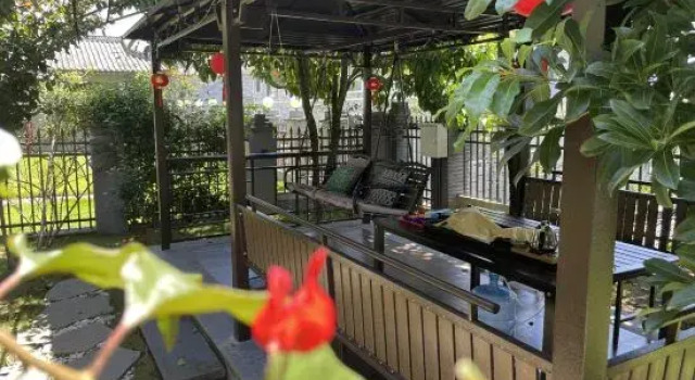 Tengchong Yuntian Hot Spring Homestay, Rezerwuj Hotel Tengchong Yunnan