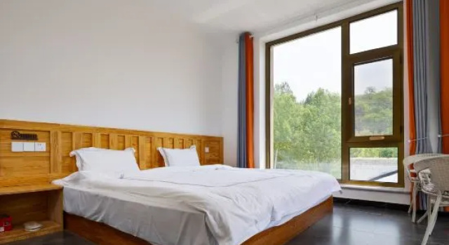 Люкс Yizhu Yishe Yelushe Family Family Holiday Homestay