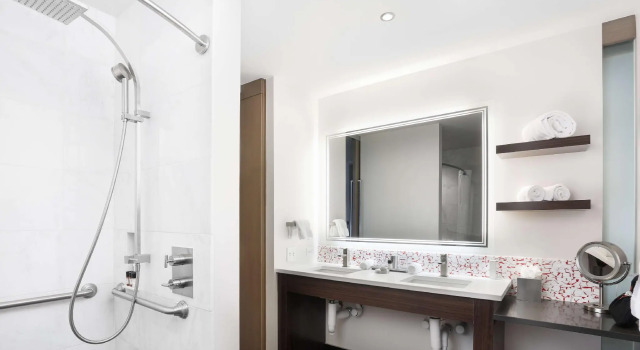 Двухместный номер Standard The Art Hotel Denver, Curio Collection by Hilton