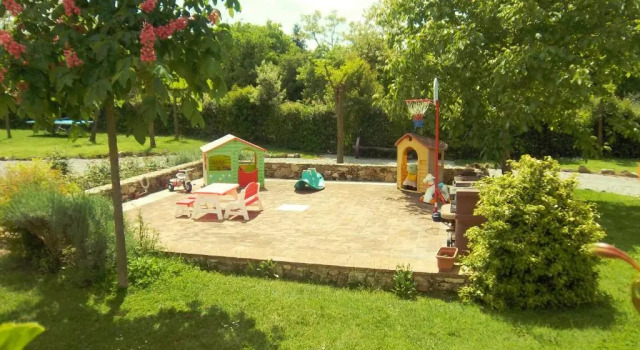 Вилла Wonderful private villa for 4 people with WIFI, pool, A/C, TV, terrace and parking