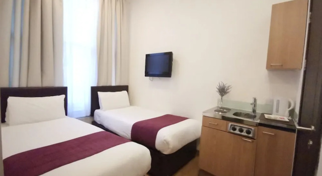 Двухместный номер Standard Цокольный этаж The Royale Chulan Hyde Park Hotel