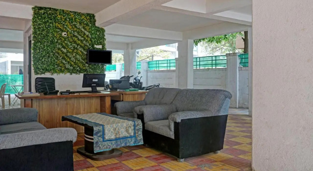 Itsy Hotels AY Plus Hotels, Забронировать Отель Отели штата Махараштры 3 звезды, 3*
