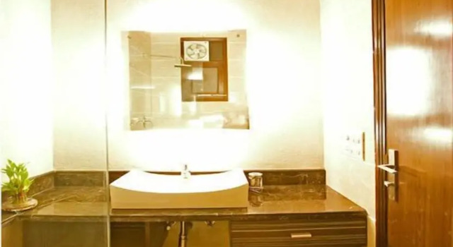 Люкс Evergreen Suites