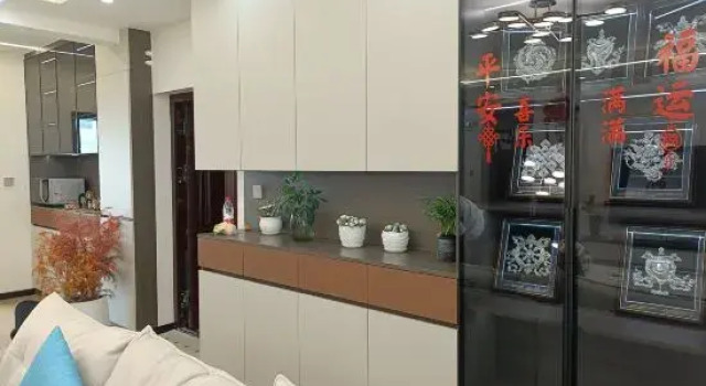 Shangri-La Juhong Homestay