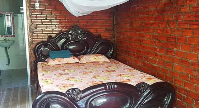Peaceful Homestay in the Middle of Fruit Garden - Rooms With Private Toilets