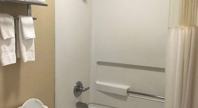 Четырёхместный номер Standard Americas Best Value Inn & Suites - Little Rock - Maumelle