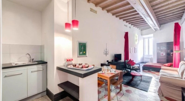 Apartment in piazza5 Scole, For 5 people, Center of Rome, Забронировать Апартаменты/квартира Рим Лацио, рядом с Уста истины