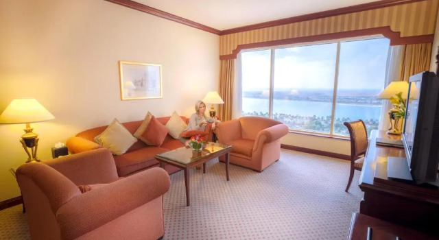 Люкс Executive Отель Corniche Abu Dhabi