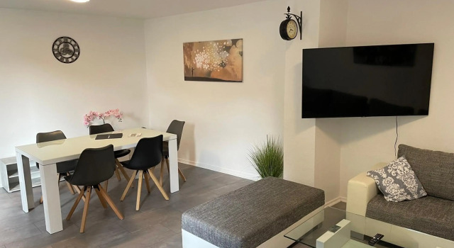Große moderne Ferienwohnung, ruhige Innenstadtlage