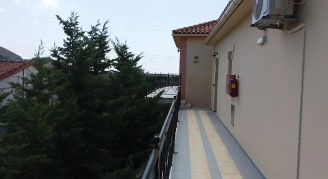 Студия Elanthi Village Apartments